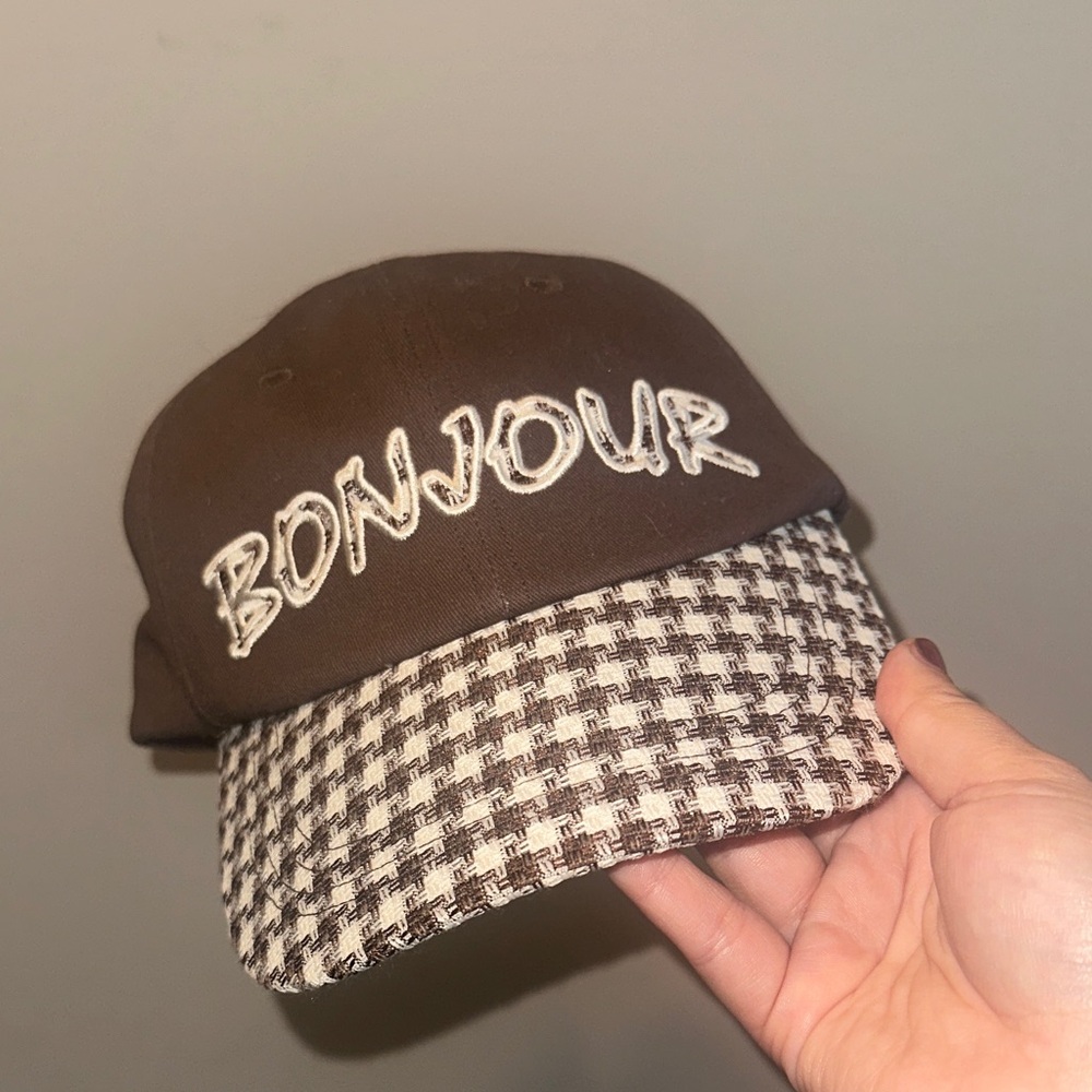 Anthropologie Bonjour Cap with Houndstooth Detail